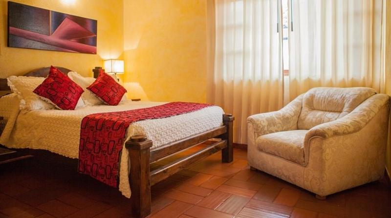 Hotel Sol De La Villa Вилья-де-Лейва Экстерьер фото